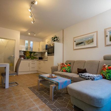 Hohenzollernpassage Wohnung Seemoewe Büsum Esterno foto